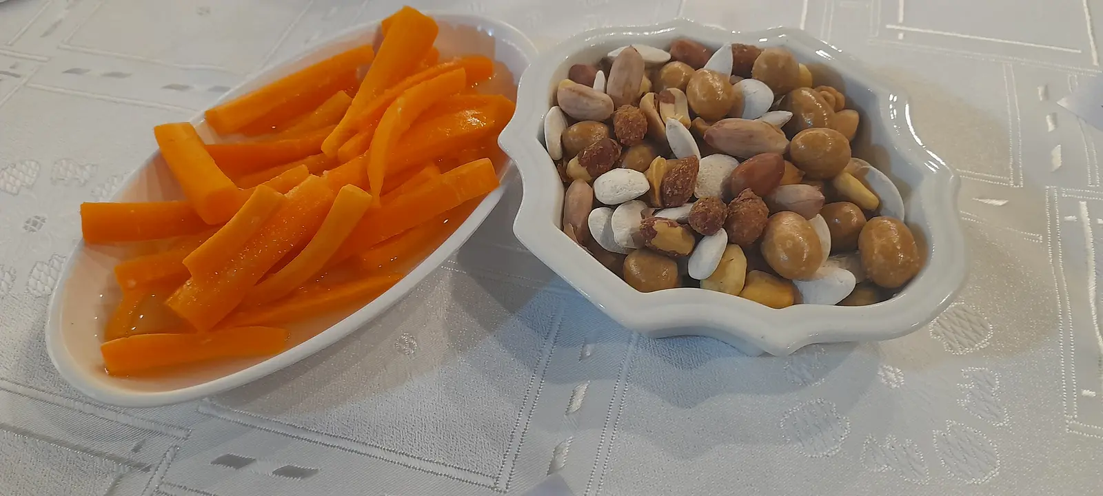 Nuts & carrots