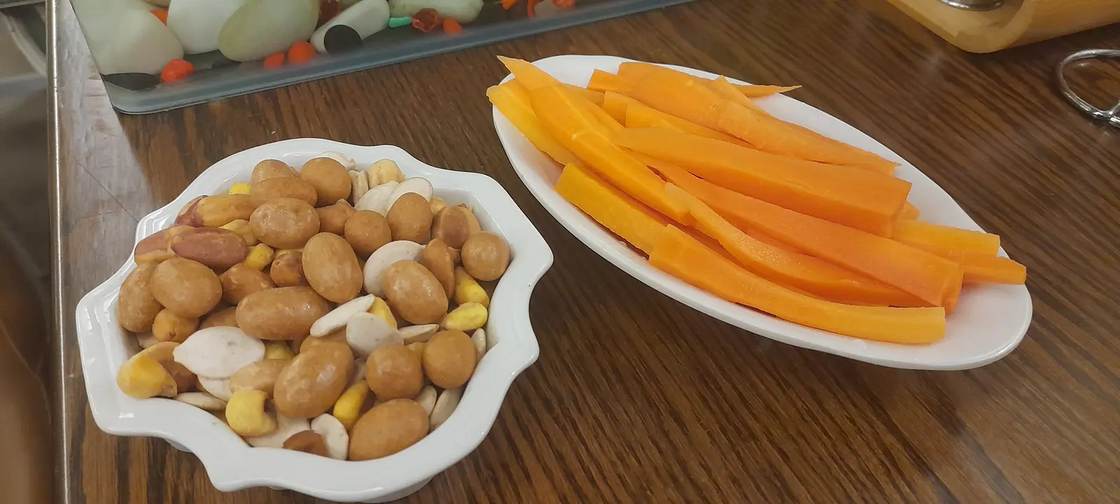 Nuts & carrots